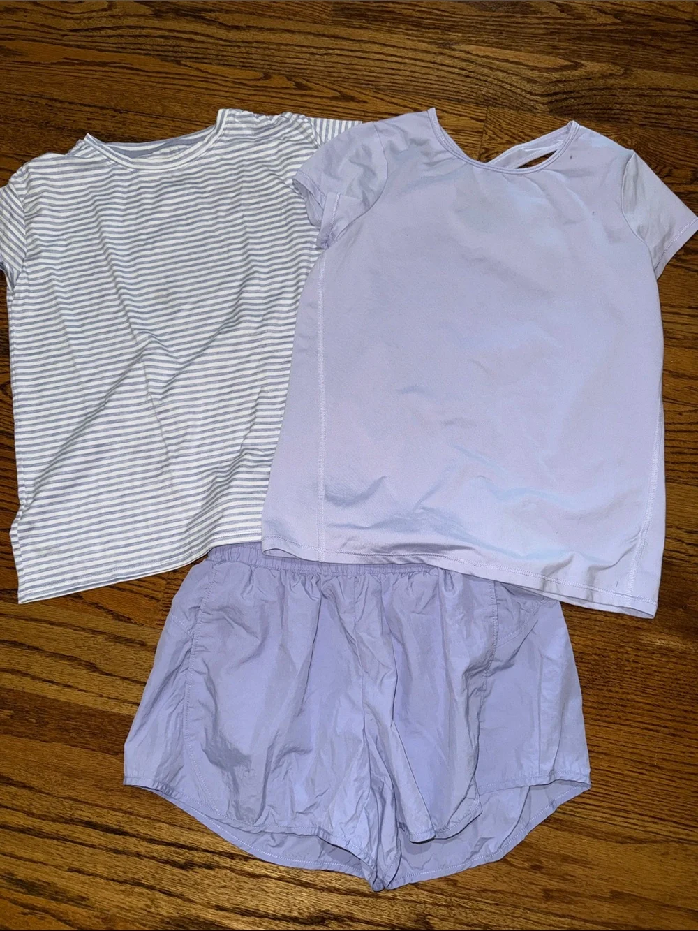 All in motion girls set of 2 tops, sweatshirt & 1 pair of lilac shorts large